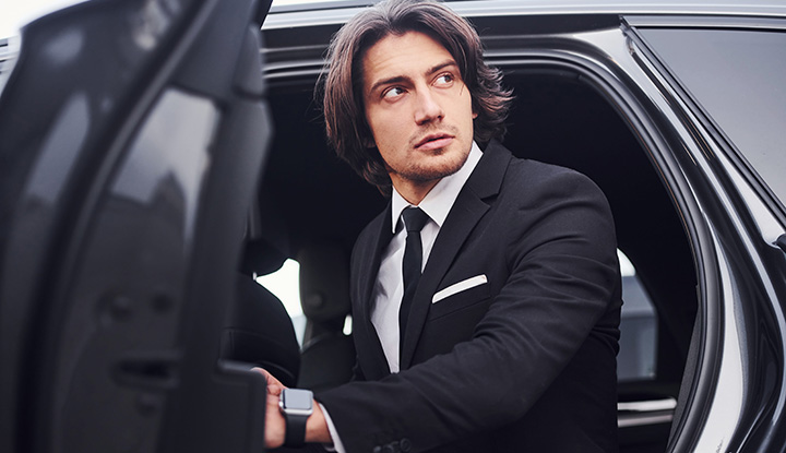 Hourly charter limousine